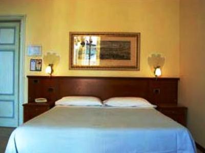Hotel Grand Du Park Et Regina 4*